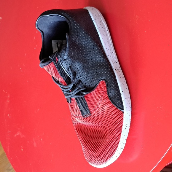 Jordan Men's Eclipse Sneakers - Picture 1 of 7